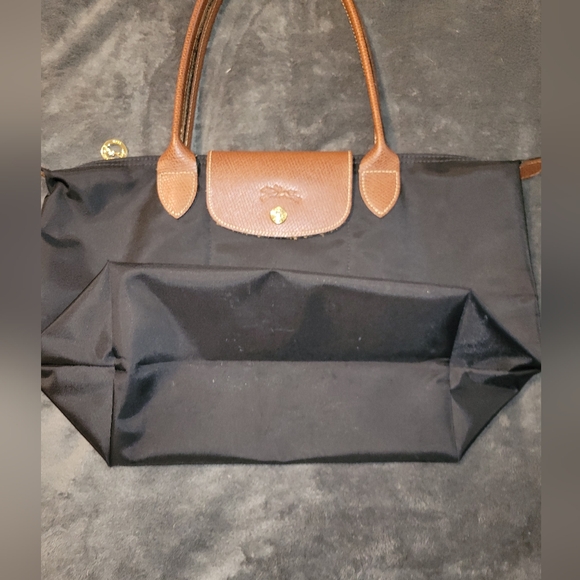 Longchamp Le Pilage Medium Tote Bag - Picture 4 of 6